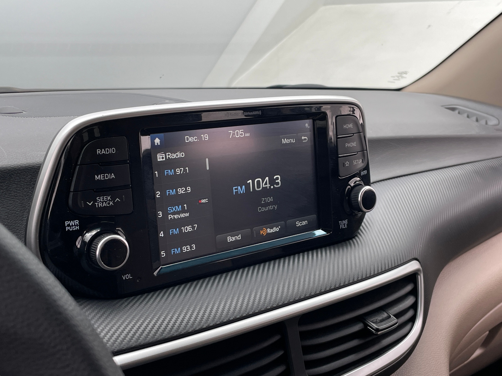 Thumbnail: 2021 Hyundai Tucson - 4