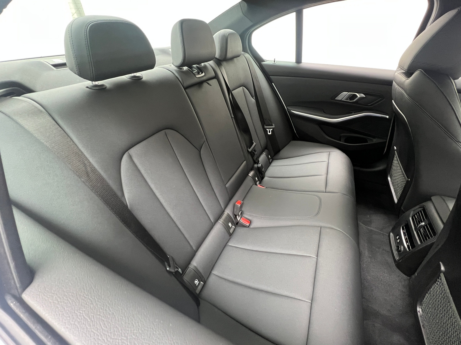 Thumbnail: 2020 BMW 3 Series - 5