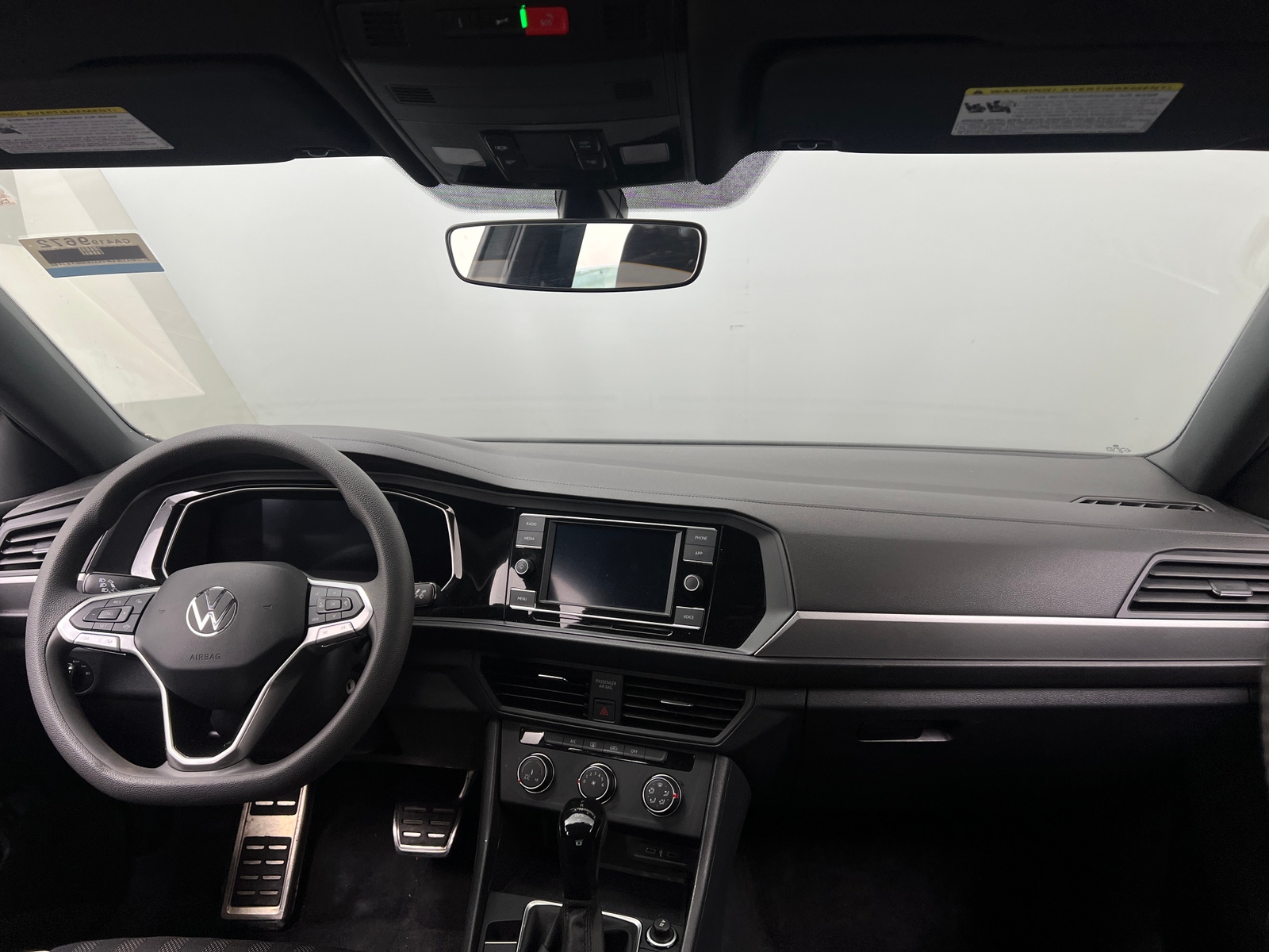 Thumbnail: 2023 Volkswagen Jetta - 3