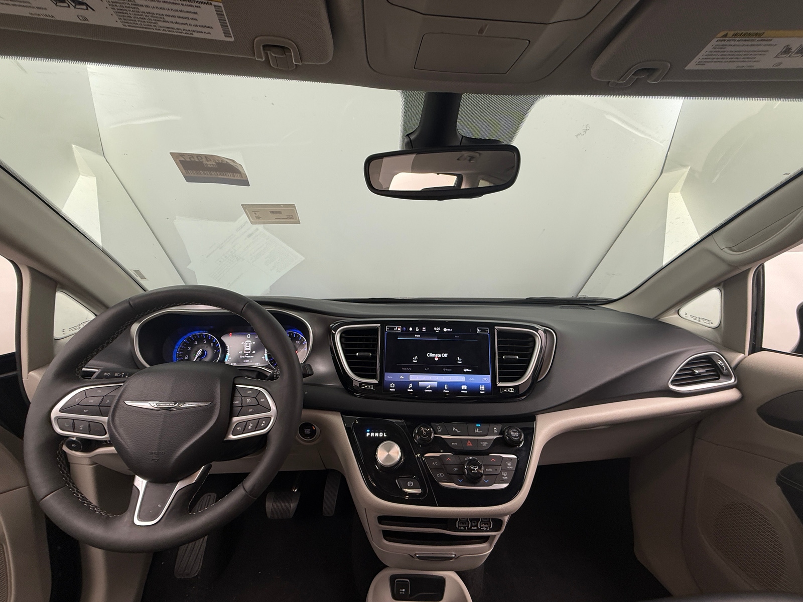 Thumbnail: 2024 Chrysler Pacifica - 2