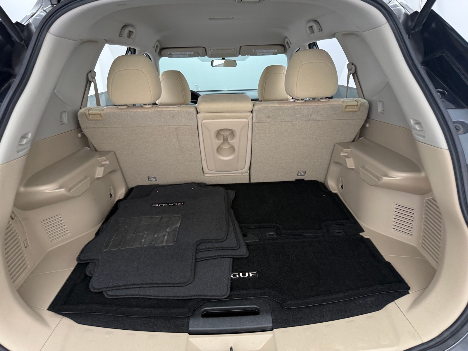 Thumbnail: 2016 Nissan Rogue - 7