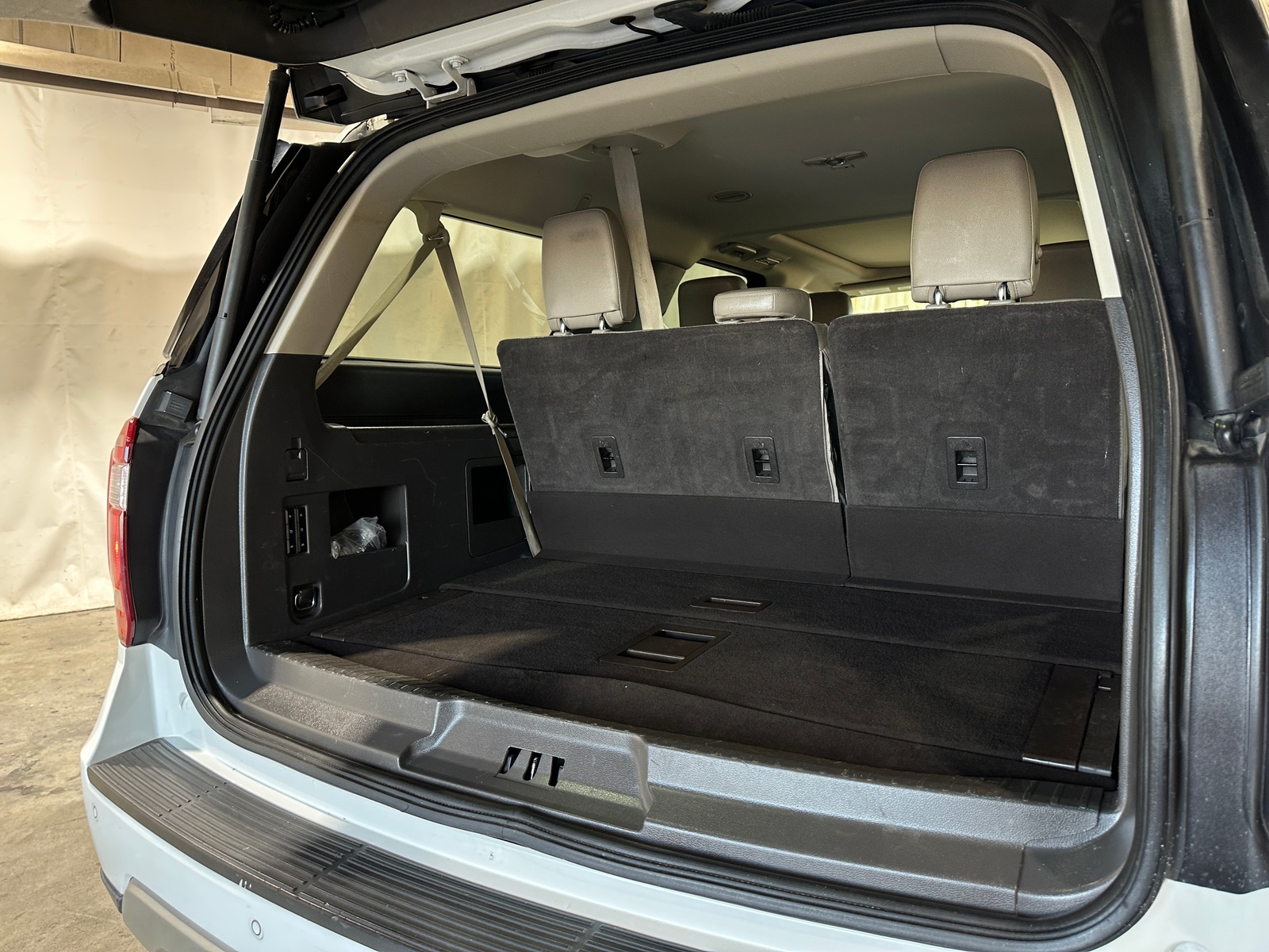 Thumbnail: 2021 Ford Expedition MAX - 6