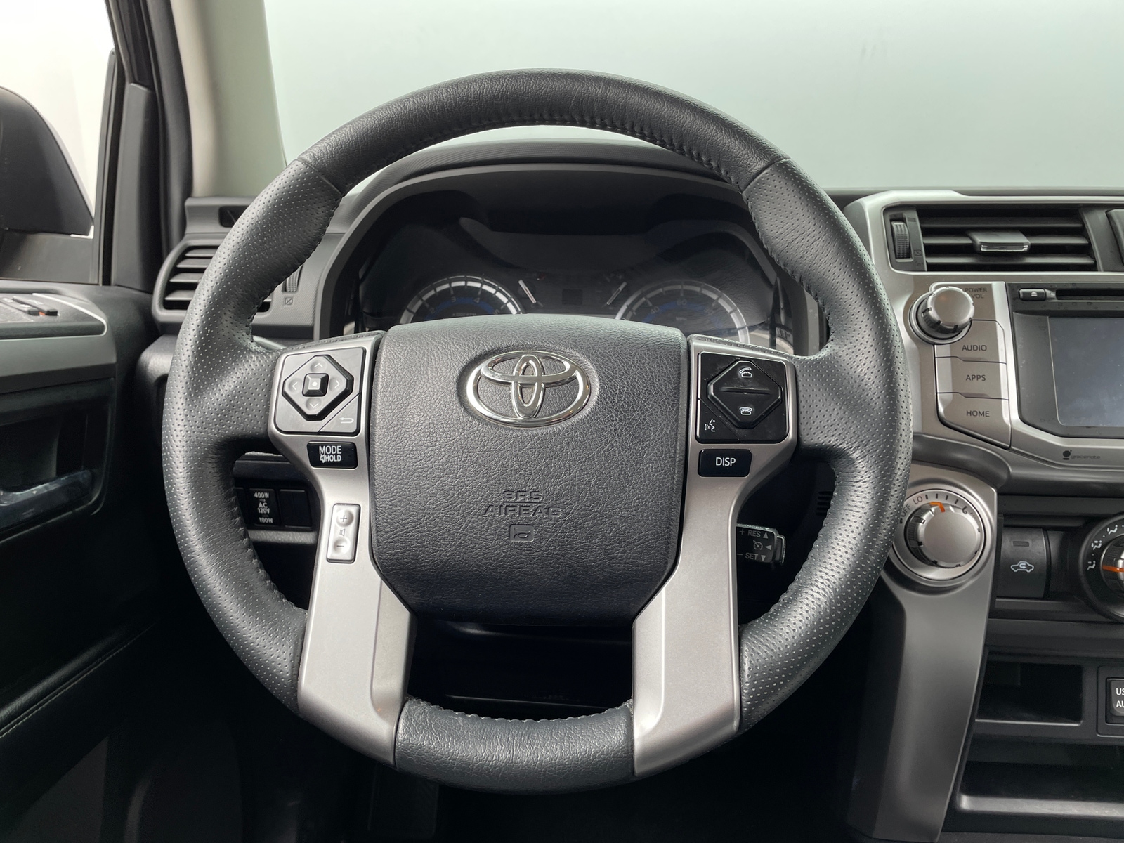 Thumbnail: 2019 Toyota 4Runner - 4