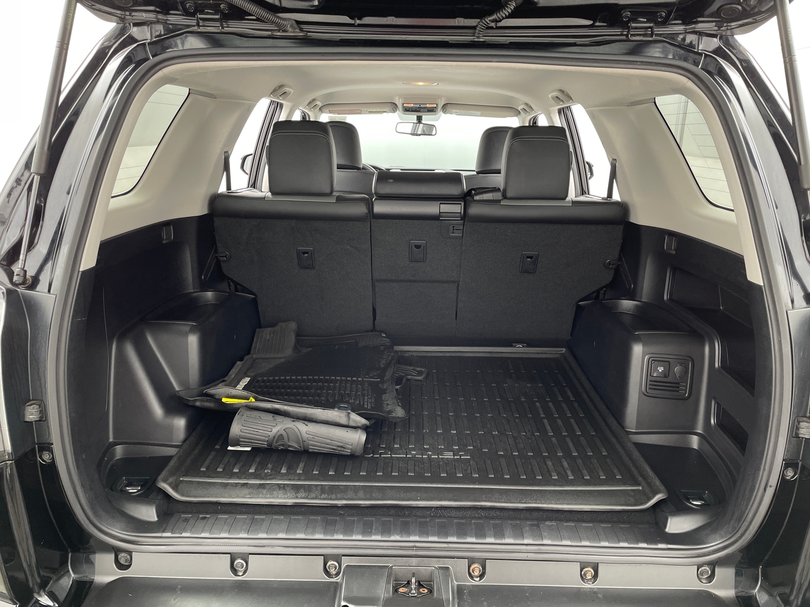 Thumbnail: 2019 Toyota 4Runner - 6