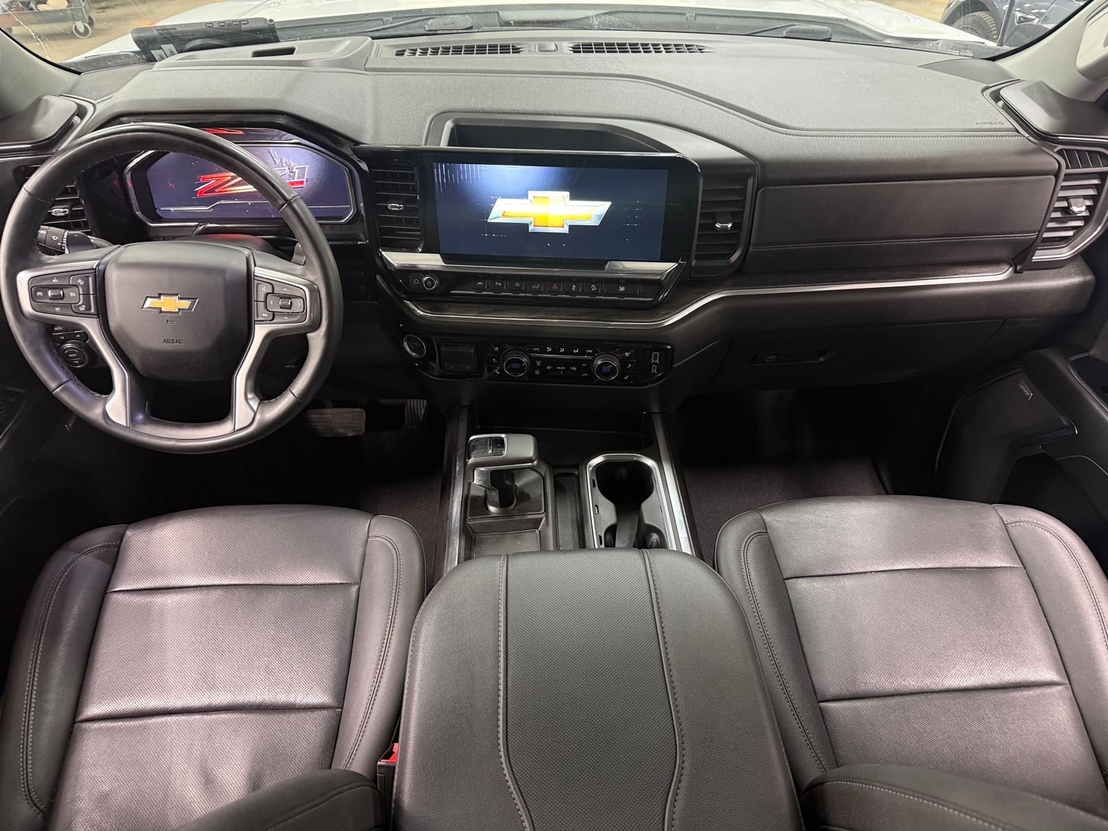 Thumbnail: 2024 Chevrolet Silverado 1500 - 2