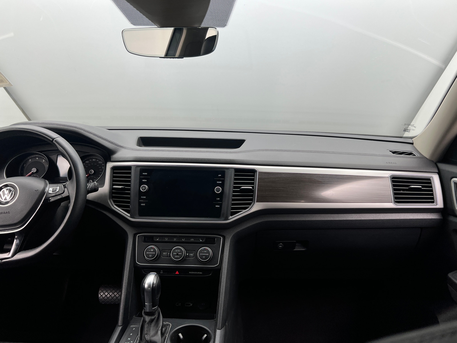 Thumbnail: 2019 Volkswagen Atlas - 2