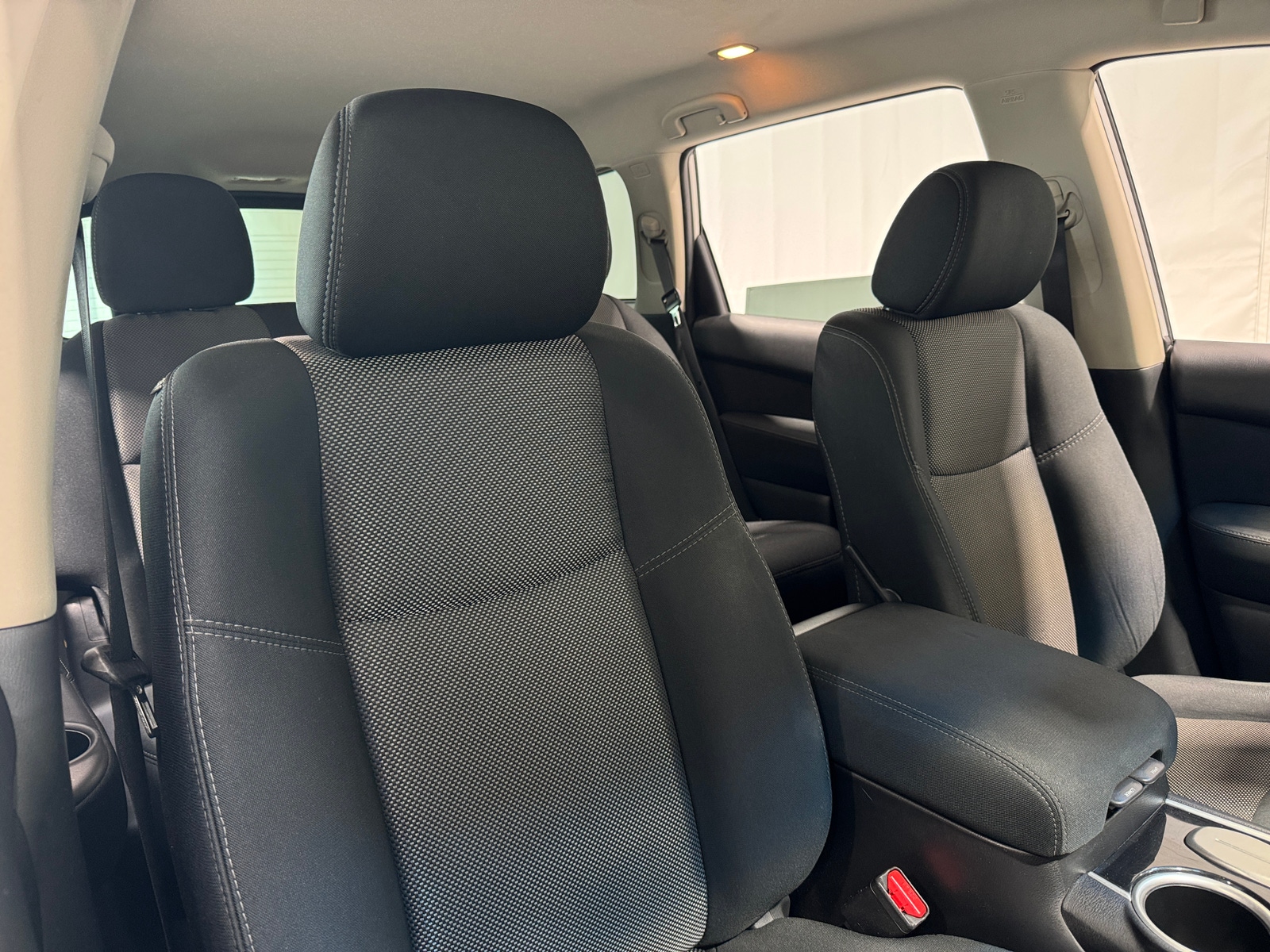 Thumbnail: 2017 Nissan Pathfinder - 2