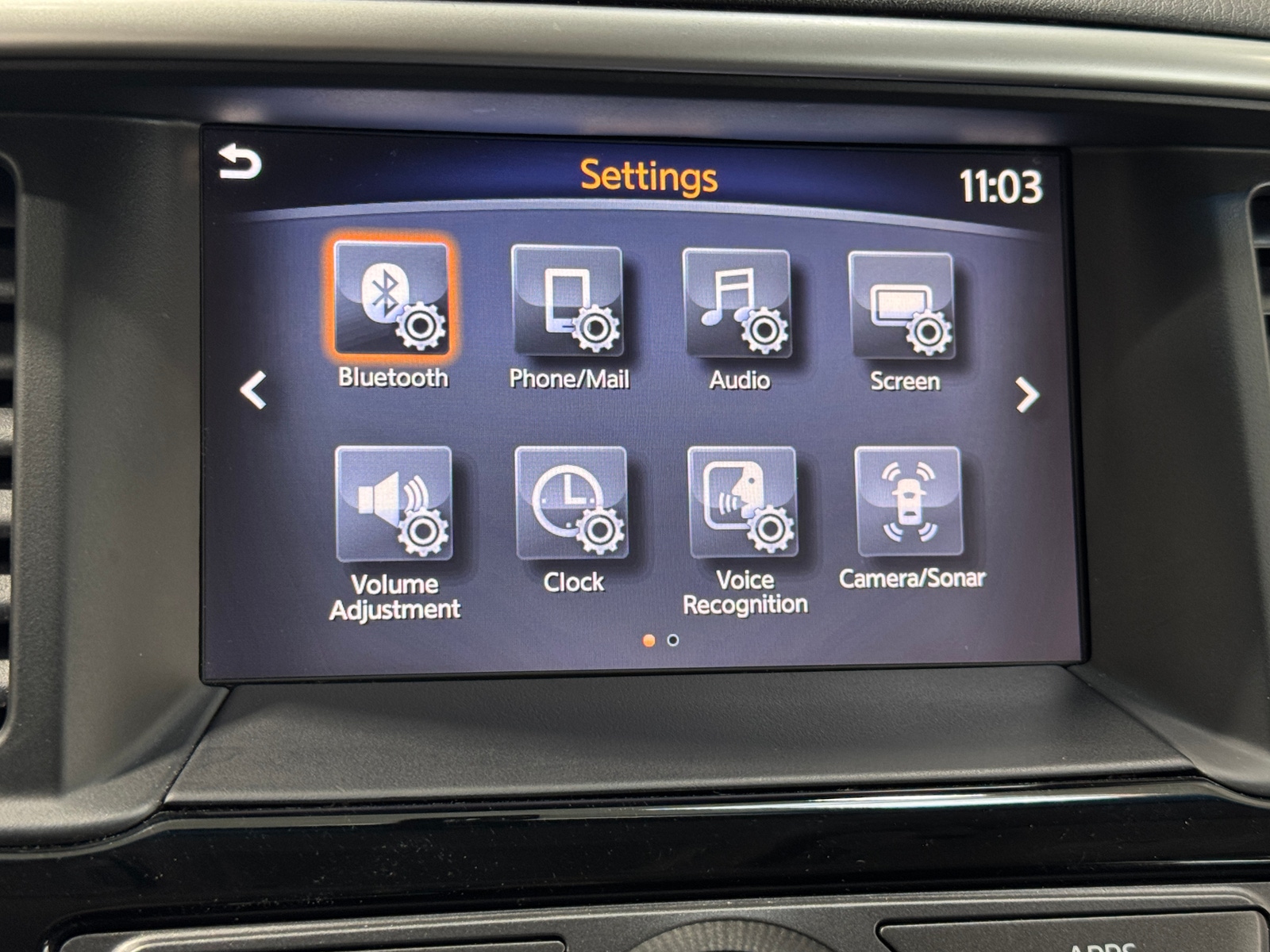 Thumbnail: 2017 Nissan Pathfinder - 4