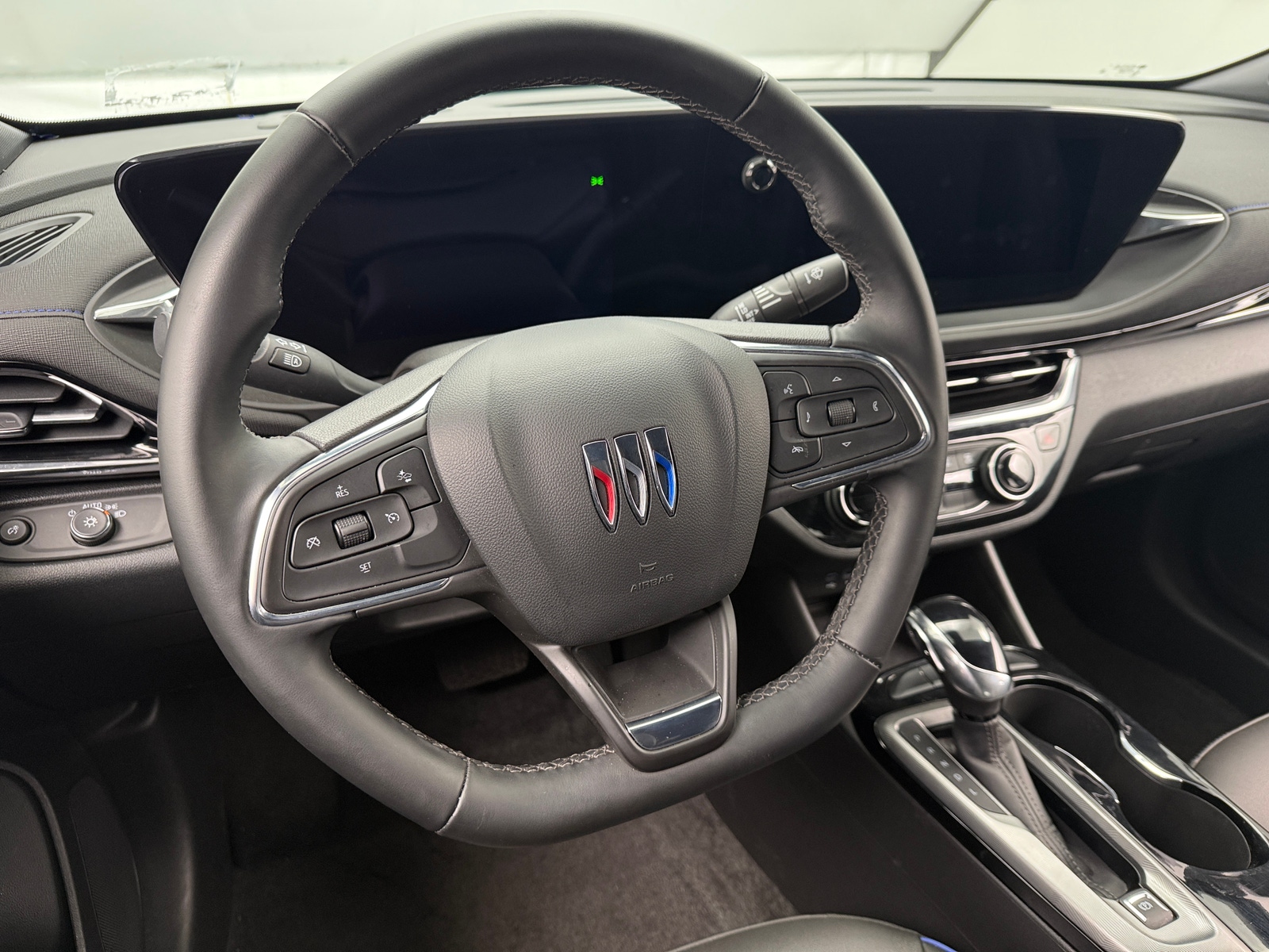 Thumbnail: 2025 Buick Envista - 5