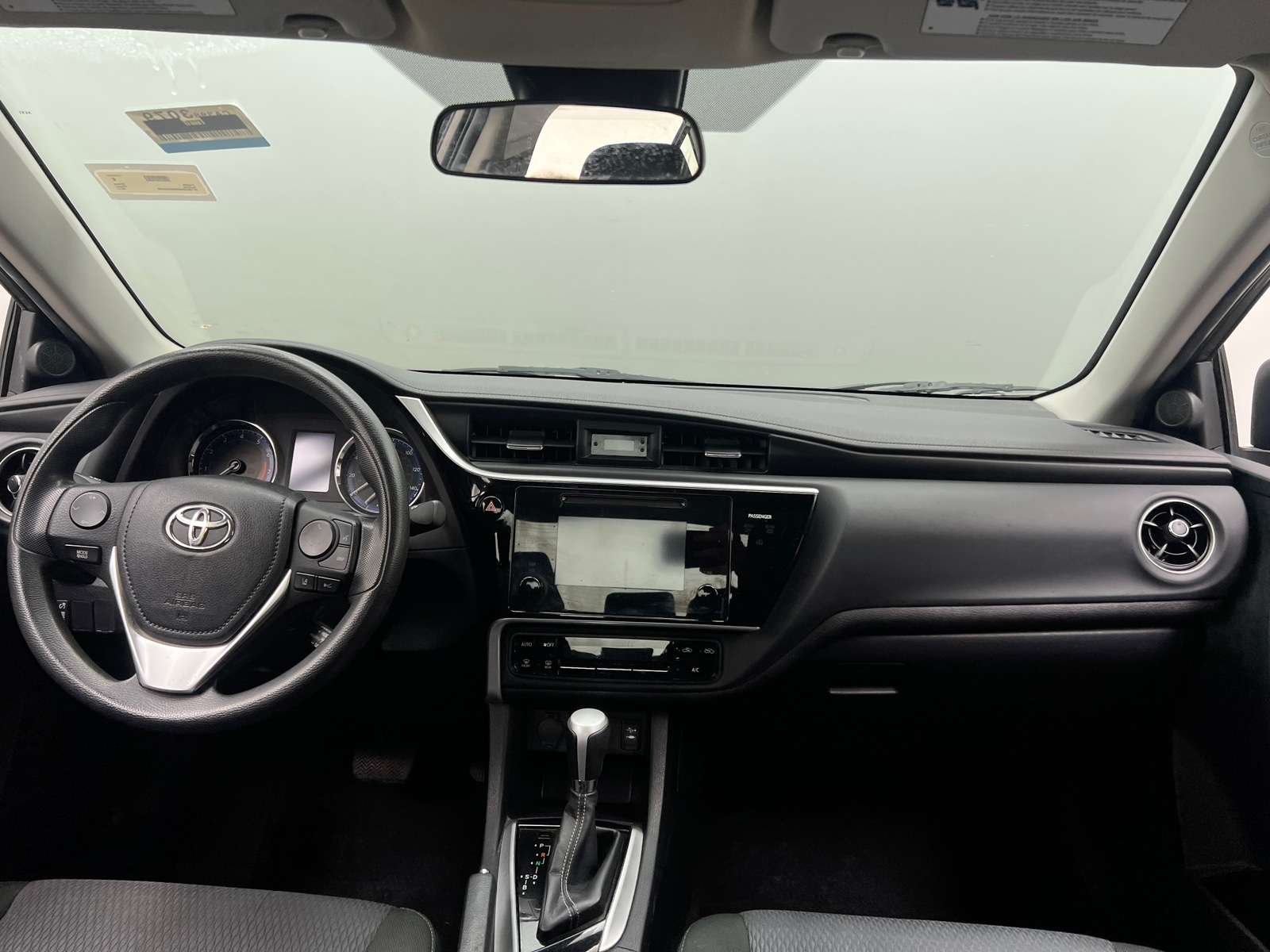 Thumbnail: 2017 Toyota Corolla - 3