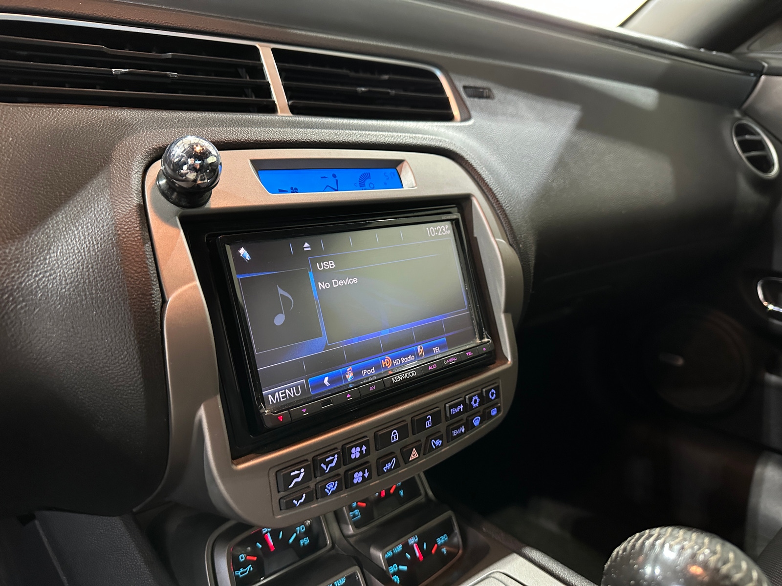 Thumbnail: 2011 Chevrolet Camaro - 2