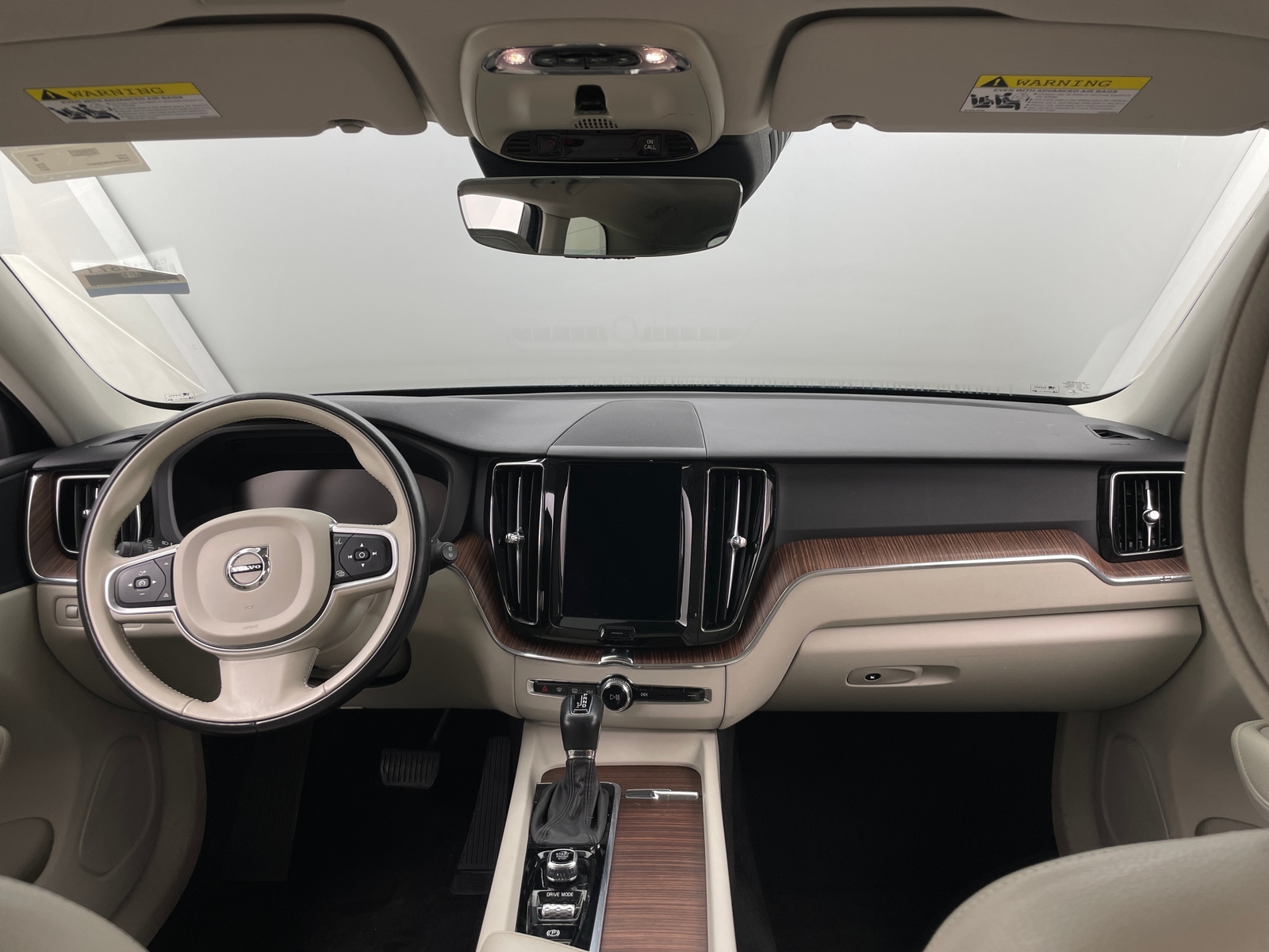 Thumbnail: 2021 Volvo XC60 - 2