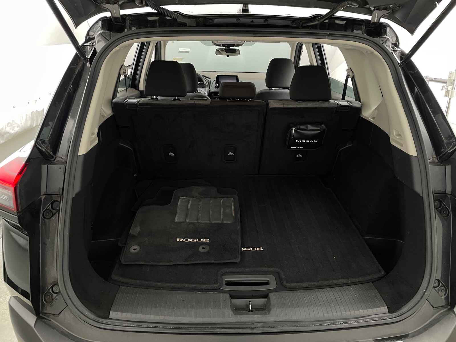 Thumbnail: 2023 Nissan Rogue - 7