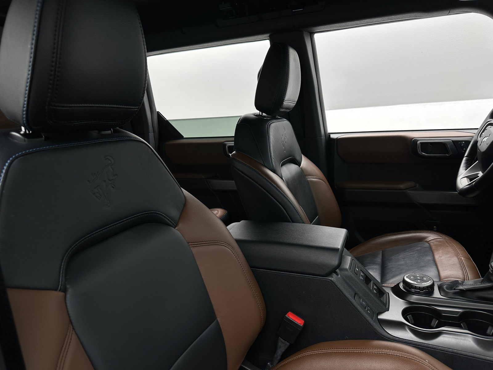 Thumbnail: 2022 Ford Bronco - 2