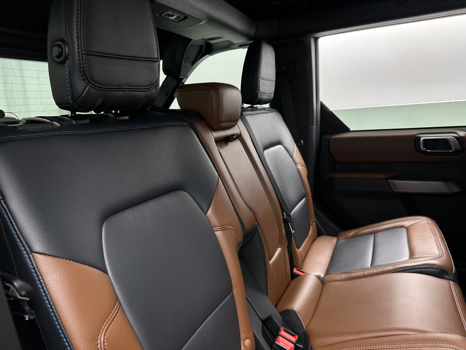 Thumbnail: 2022 Ford Bronco - 6