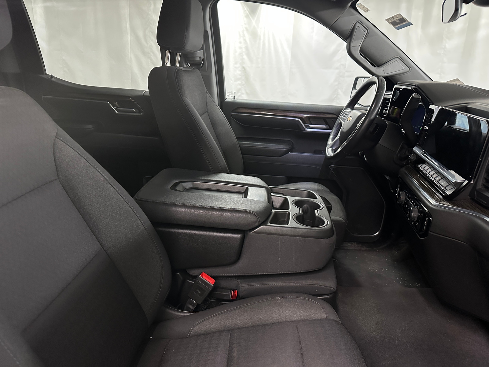 Thumbnail: 2023 Chevrolet Silverado 1500 - 2