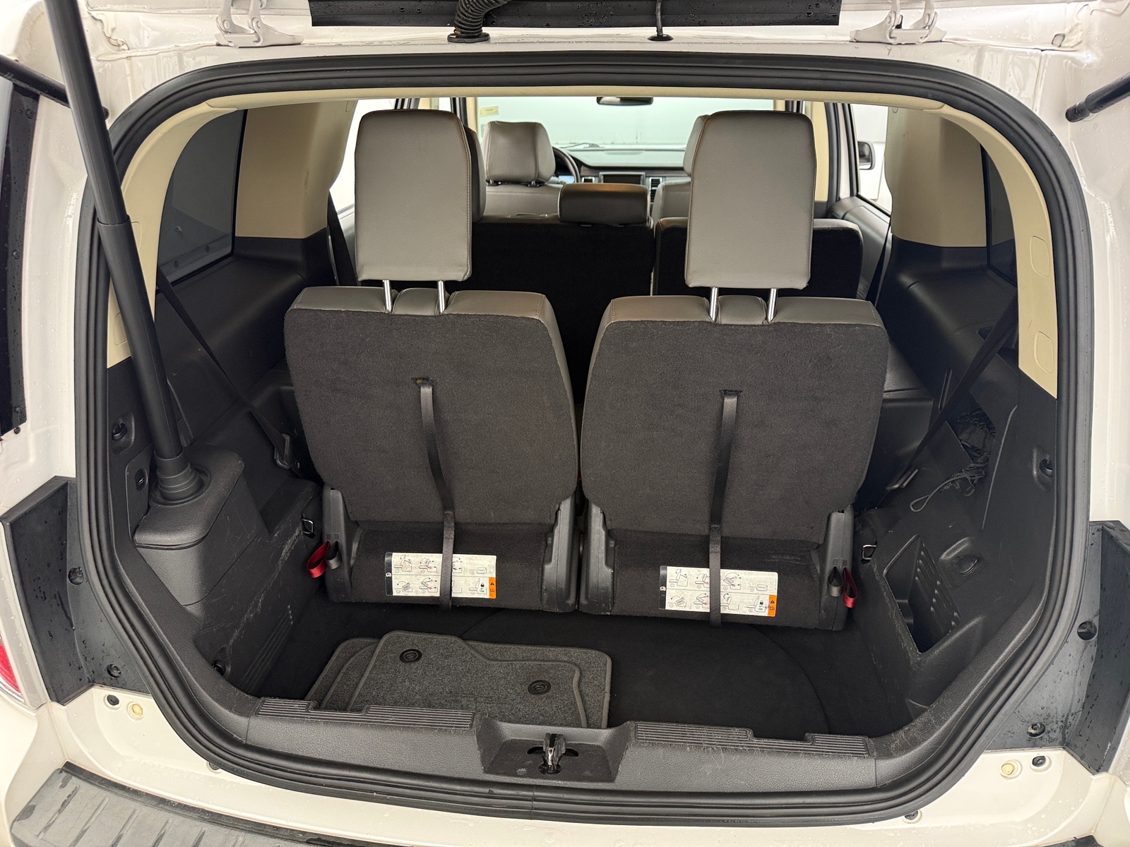 Thumbnail: 2017 Ford Flex - 6