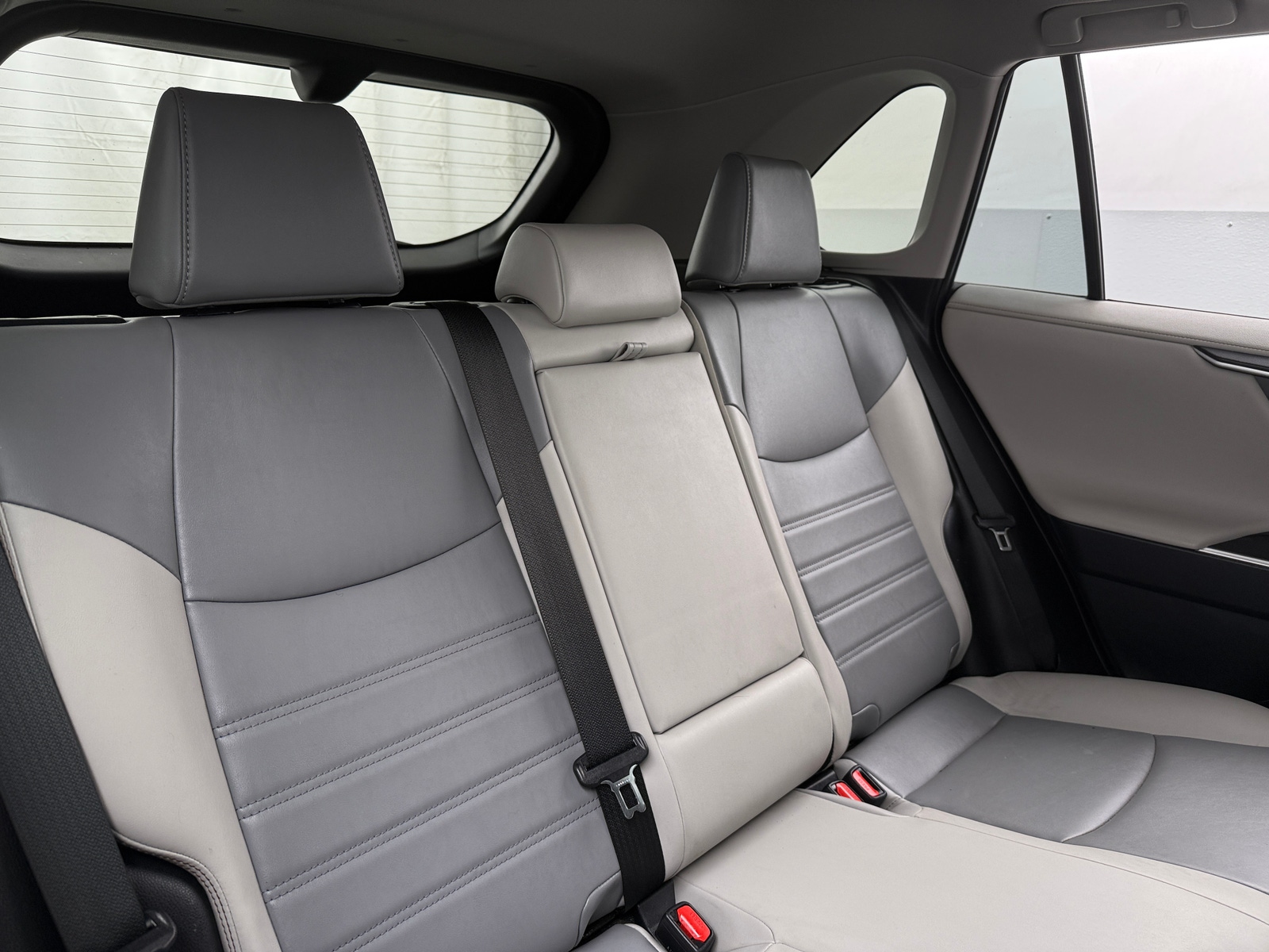 Thumbnail: 2021 Toyota RAV4 - 5