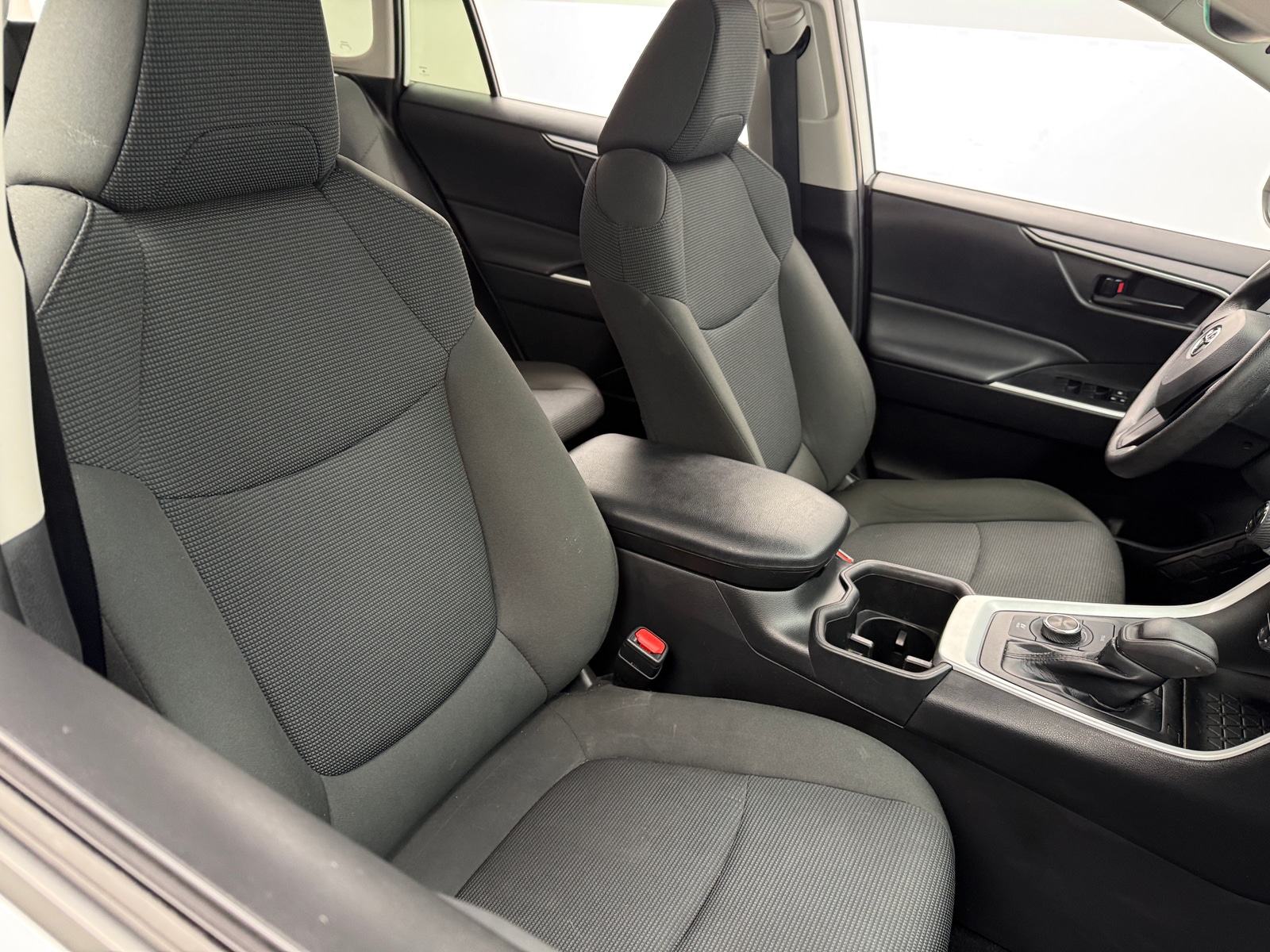 Thumbnail: 2022 Toyota RAV4 - 2