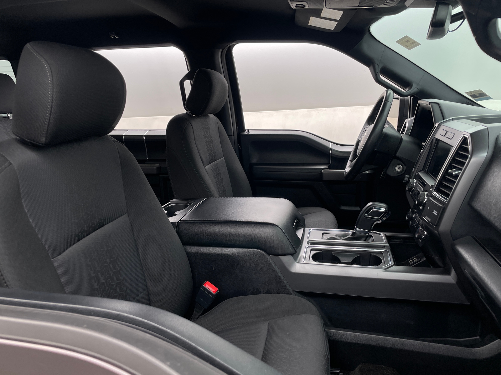 Thumbnail: 2020 Ford Econoline - 2