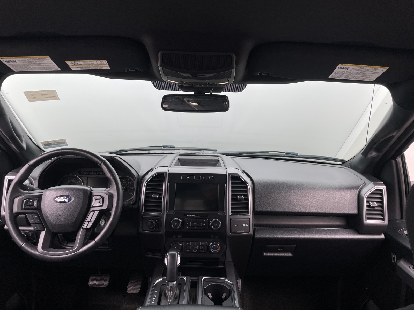 Thumbnail: 2020 Ford Econoline - 3