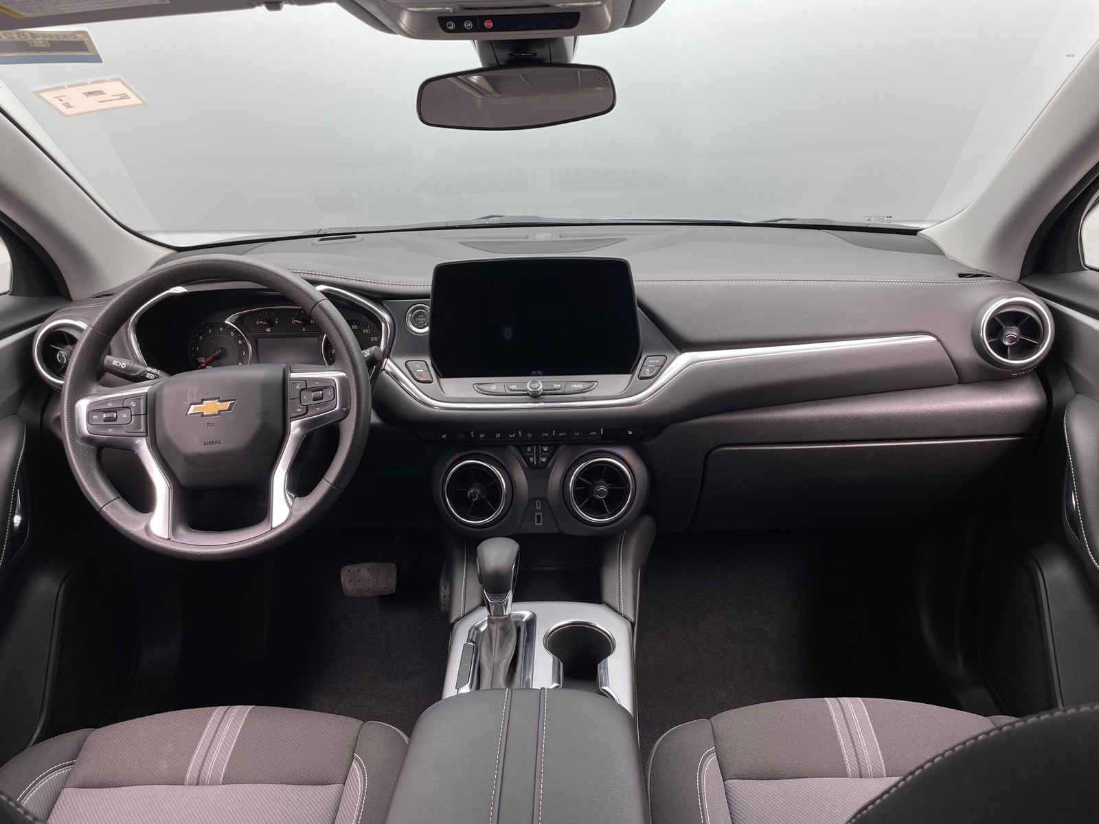 Thumbnail: 2025 Chevrolet Blazer - 3