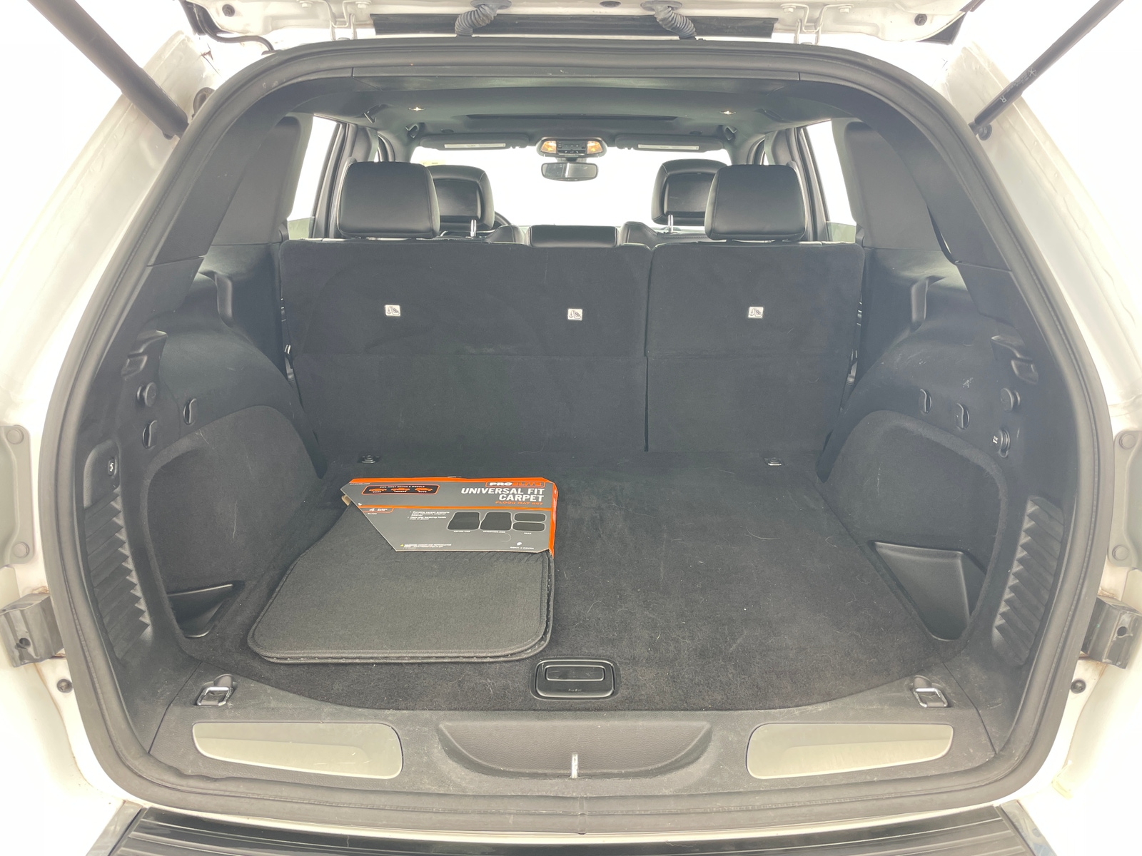 Thumbnail: 2019 Jeep Grand Cherokee - 7