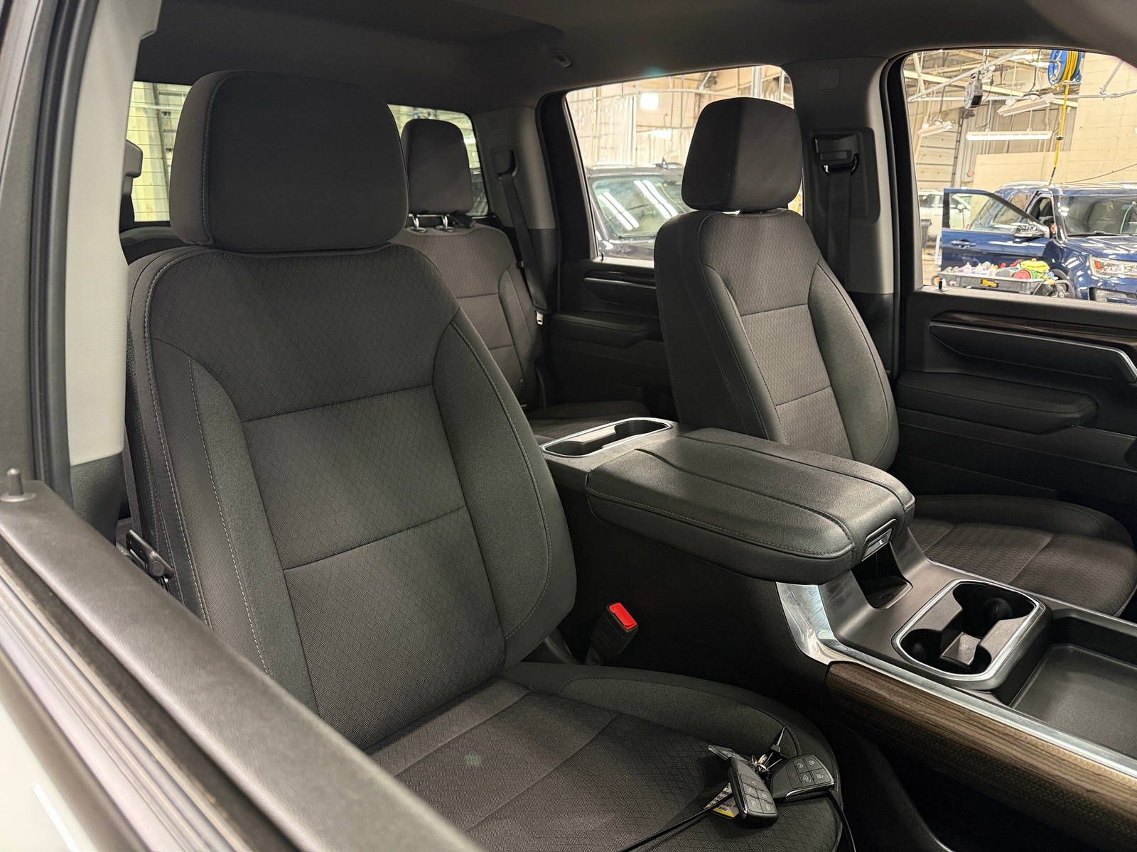 Thumbnail: 2025 Chevrolet Silverado 2500 - 2