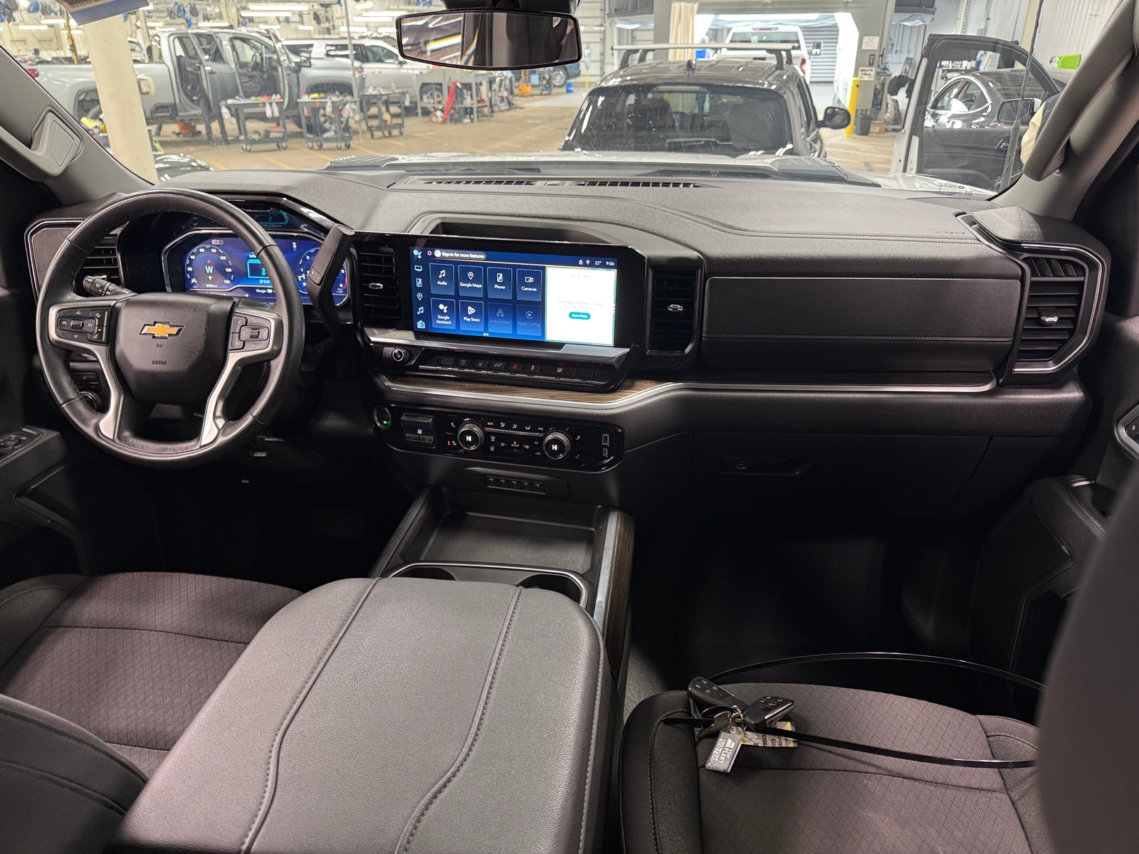 Thumbnail: 2025 Chevrolet Silverado 2500 - 3