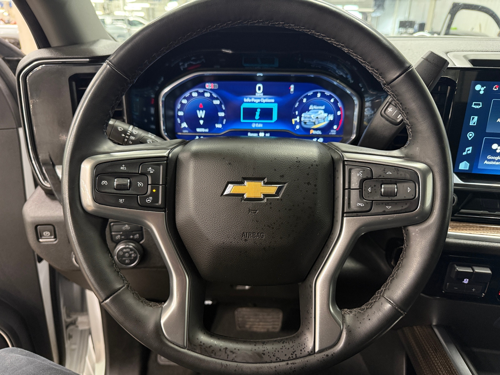 Thumbnail: 2025 Chevrolet Silverado 2500 - 5