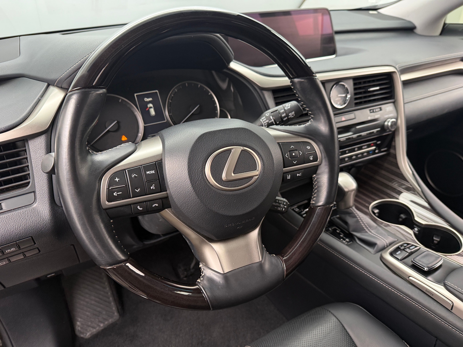 Thumbnail: 2018 Lexus RX - 4