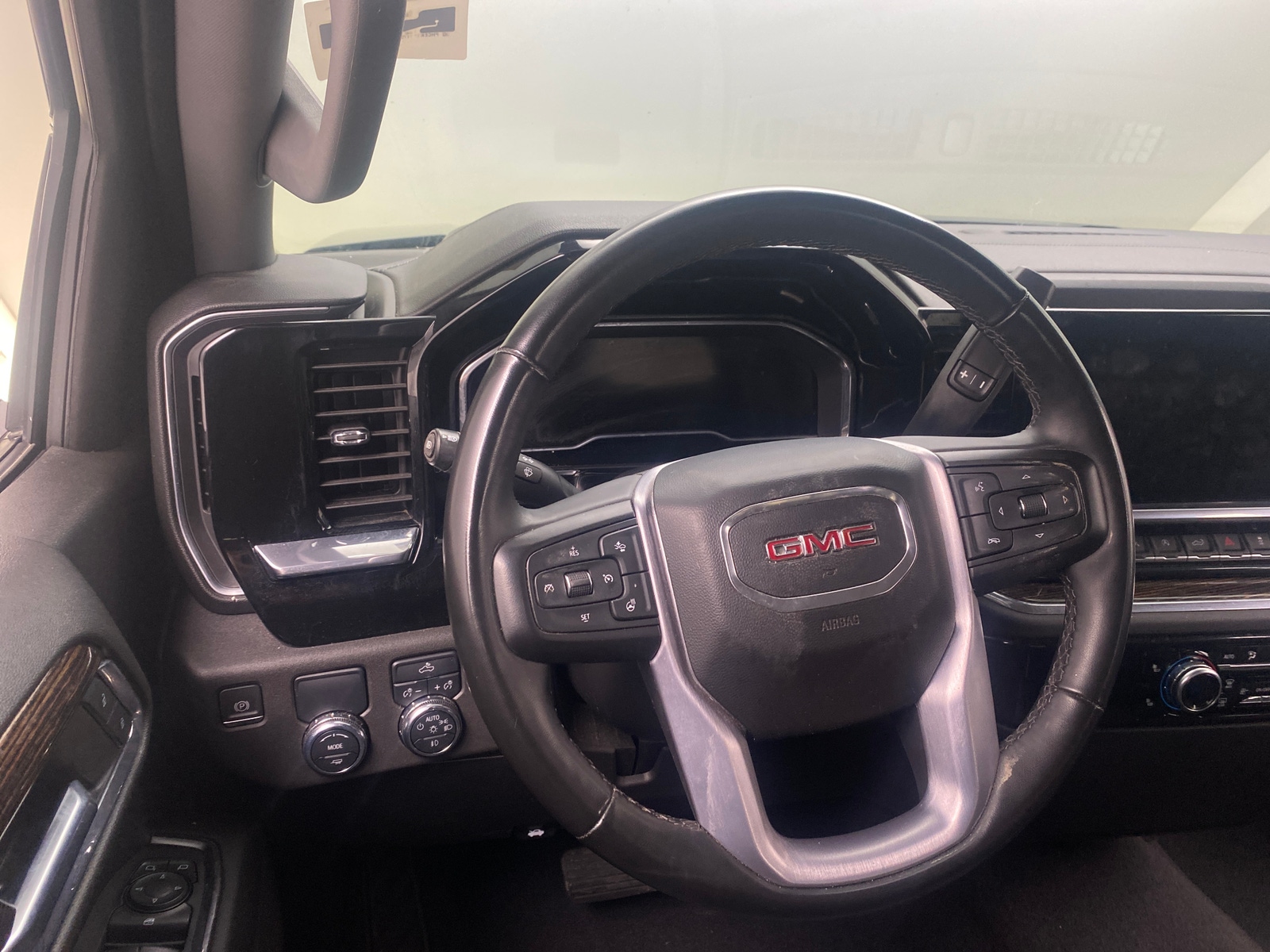 Thumbnail: 2023 GMC Sierra 1500 - 5