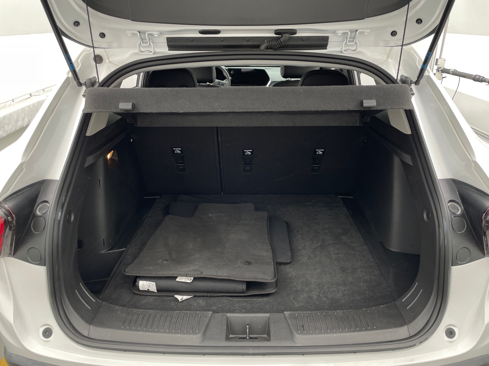 Thumbnail: 2025 Chevrolet Trax - 7