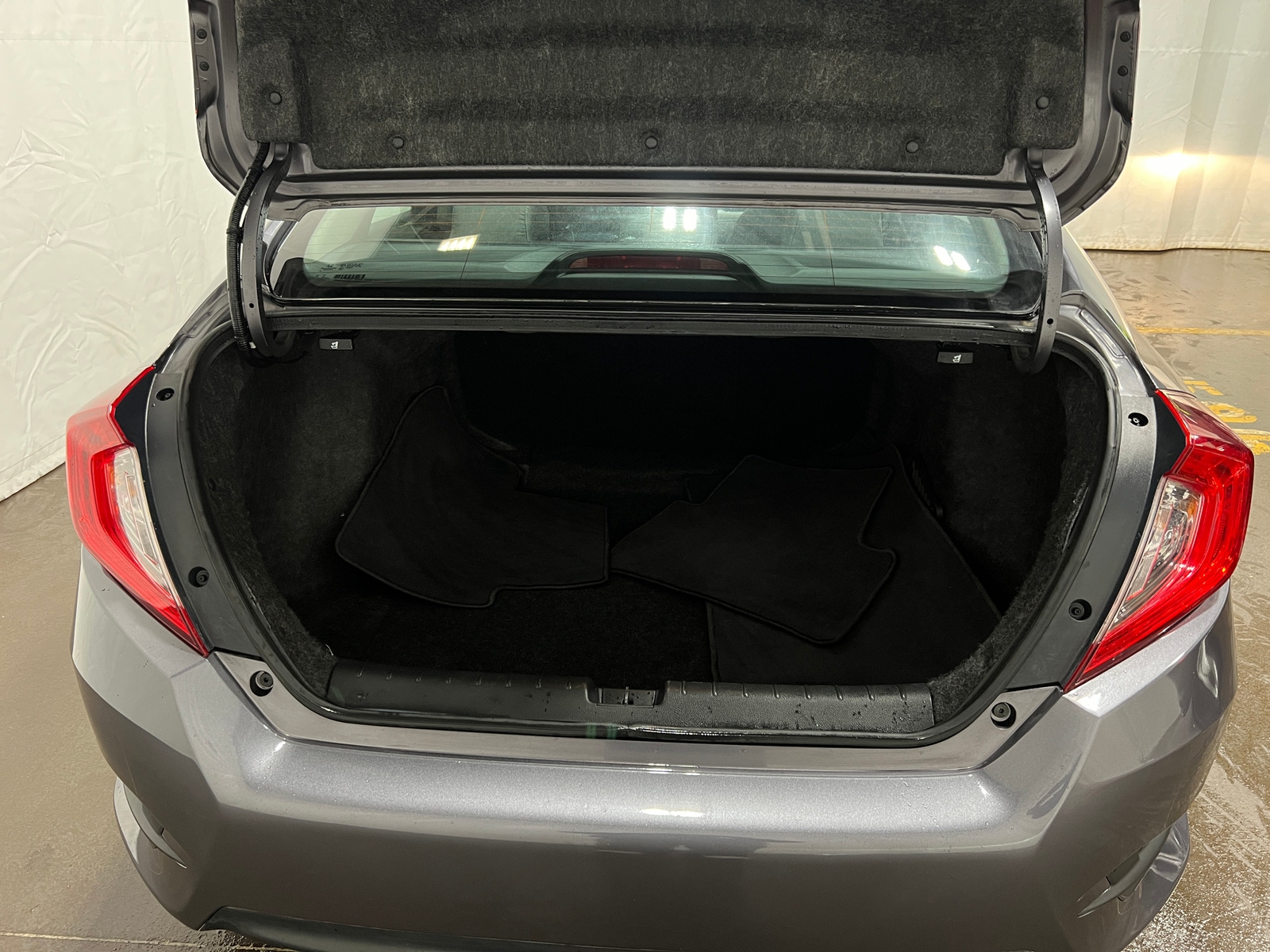 Thumbnail: 2016 Honda Civic - 7