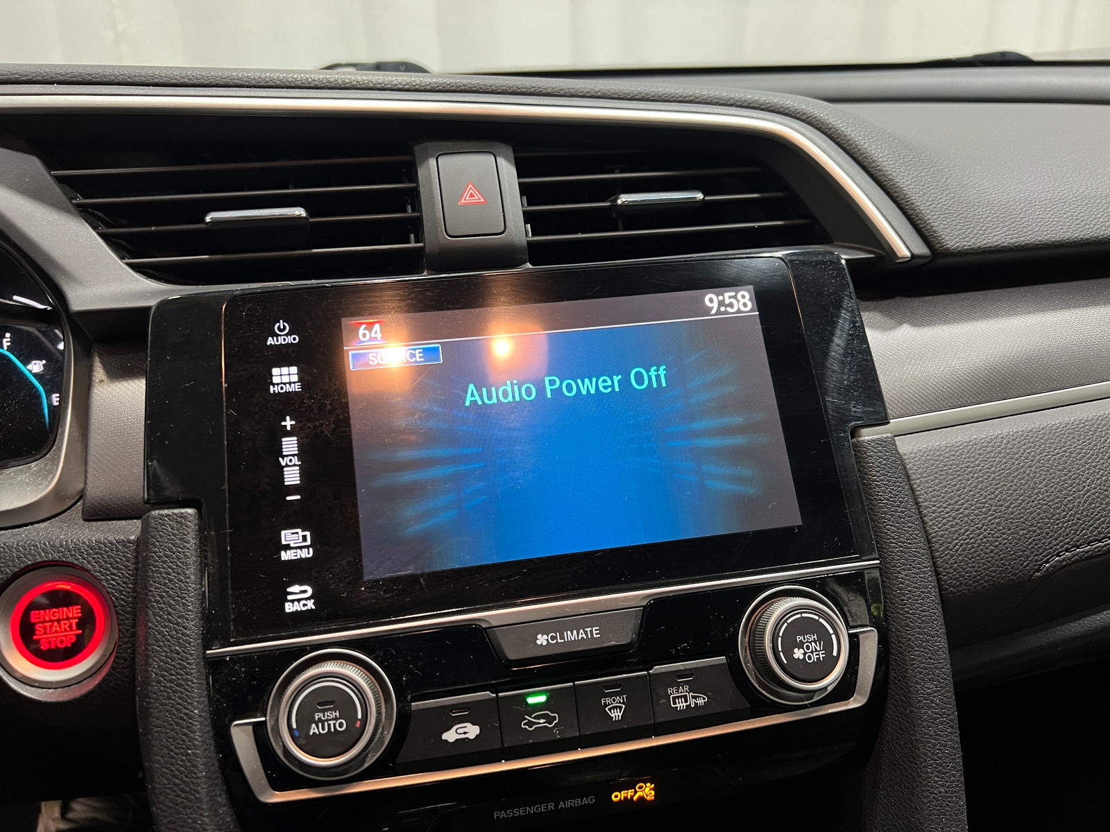 Thumbnail: 2016 Honda Civic - 4