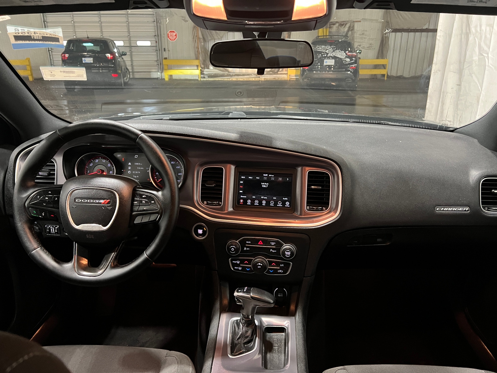 Thumbnail: 2019 Dodge Charger - 3