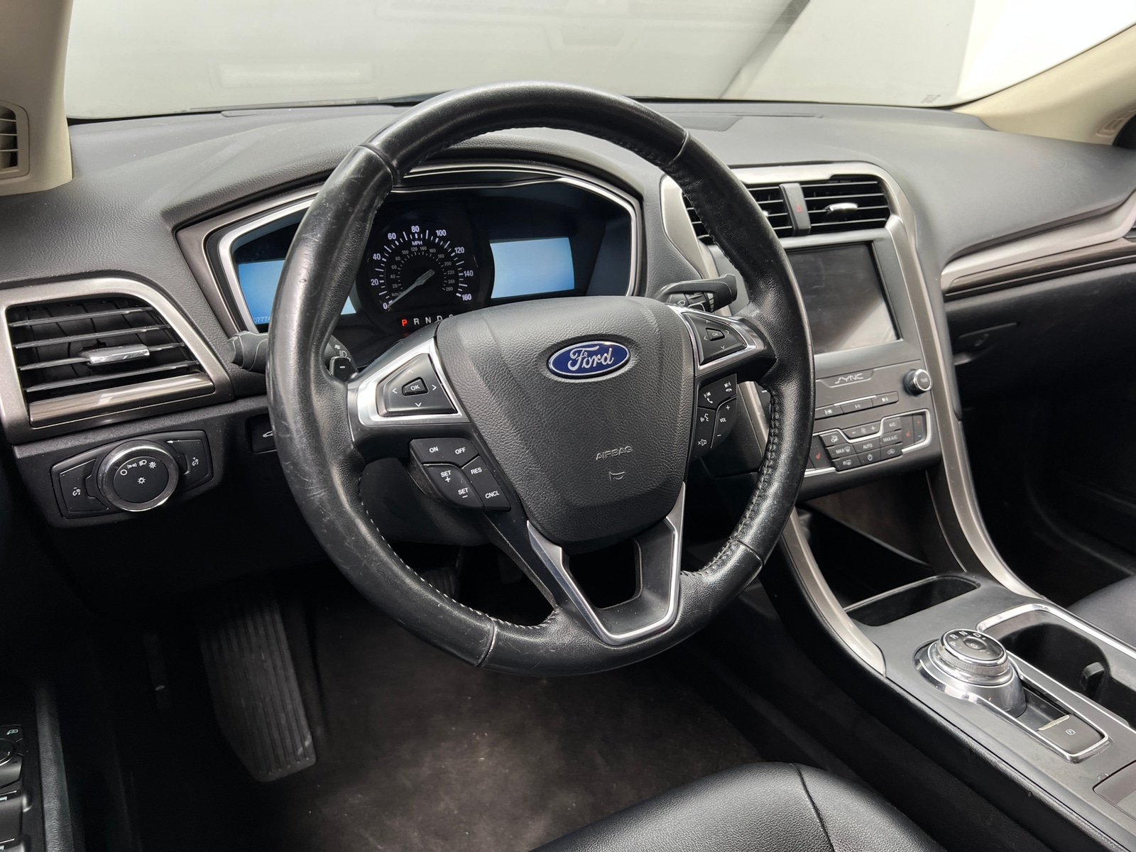 Thumbnail: 2019 Ford Fusion - 4