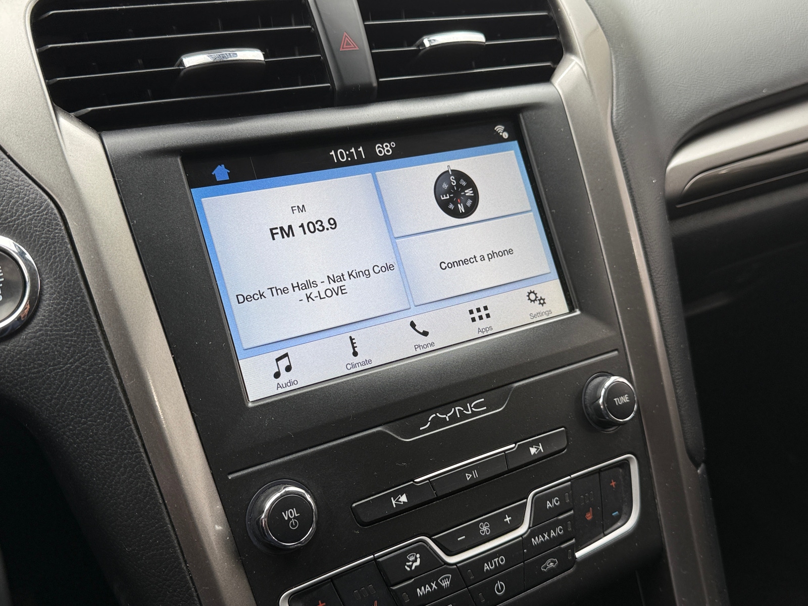 Thumbnail: 2019 Ford Fusion - 3