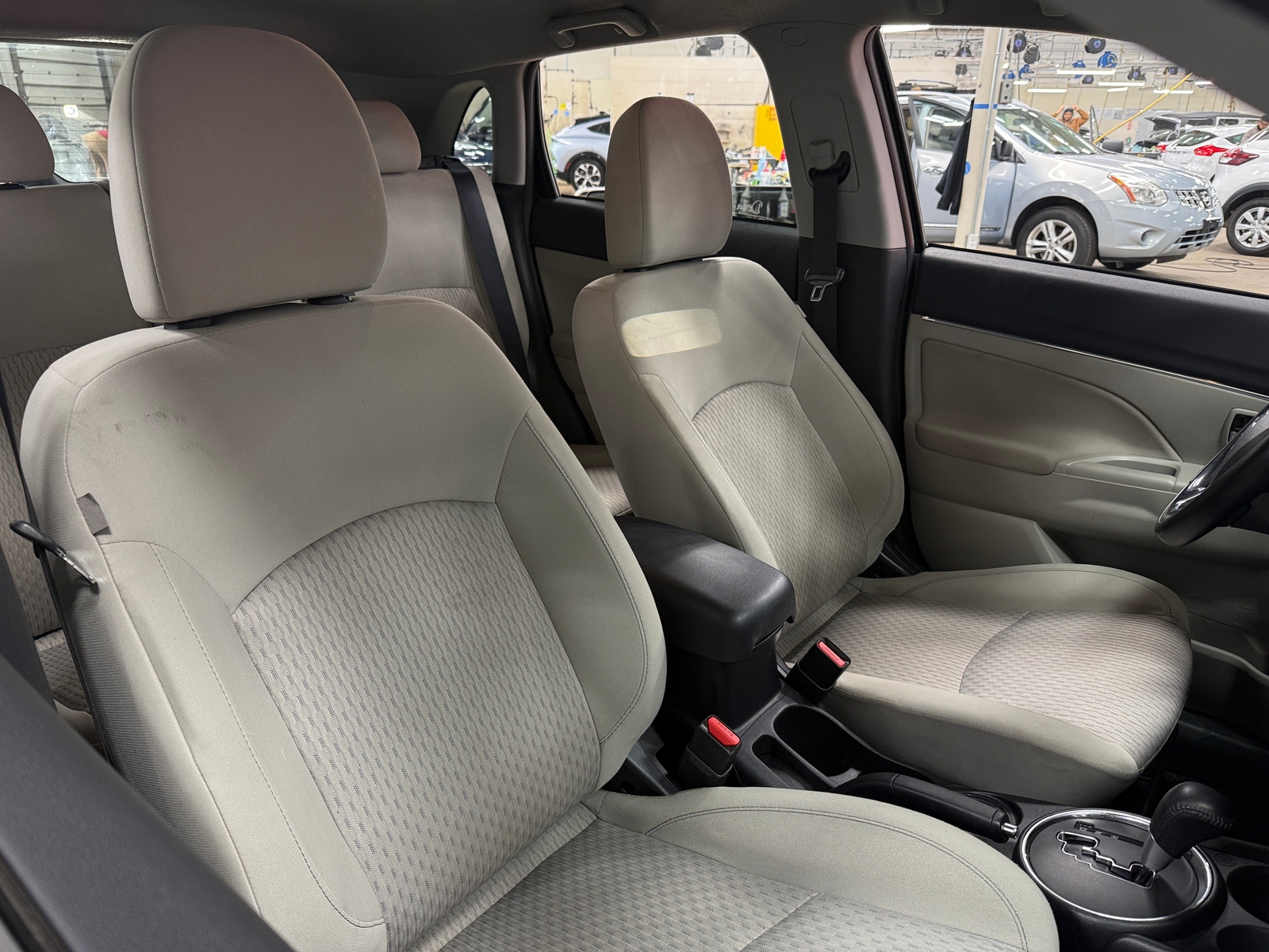 Thumbnail: 2017 Mitsubishi Outlander Sport - 2