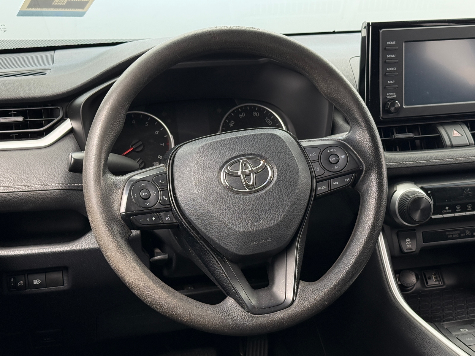 Thumbnail: 2019 Toyota RAV4 - 5