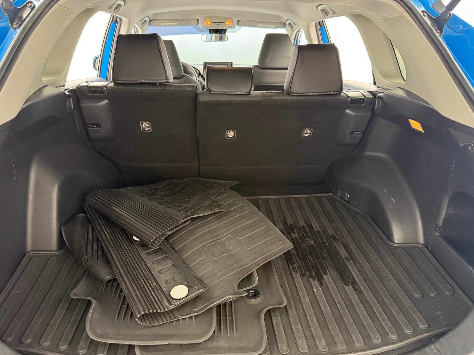 Thumbnail: 2019 Toyota RAV4 - 7