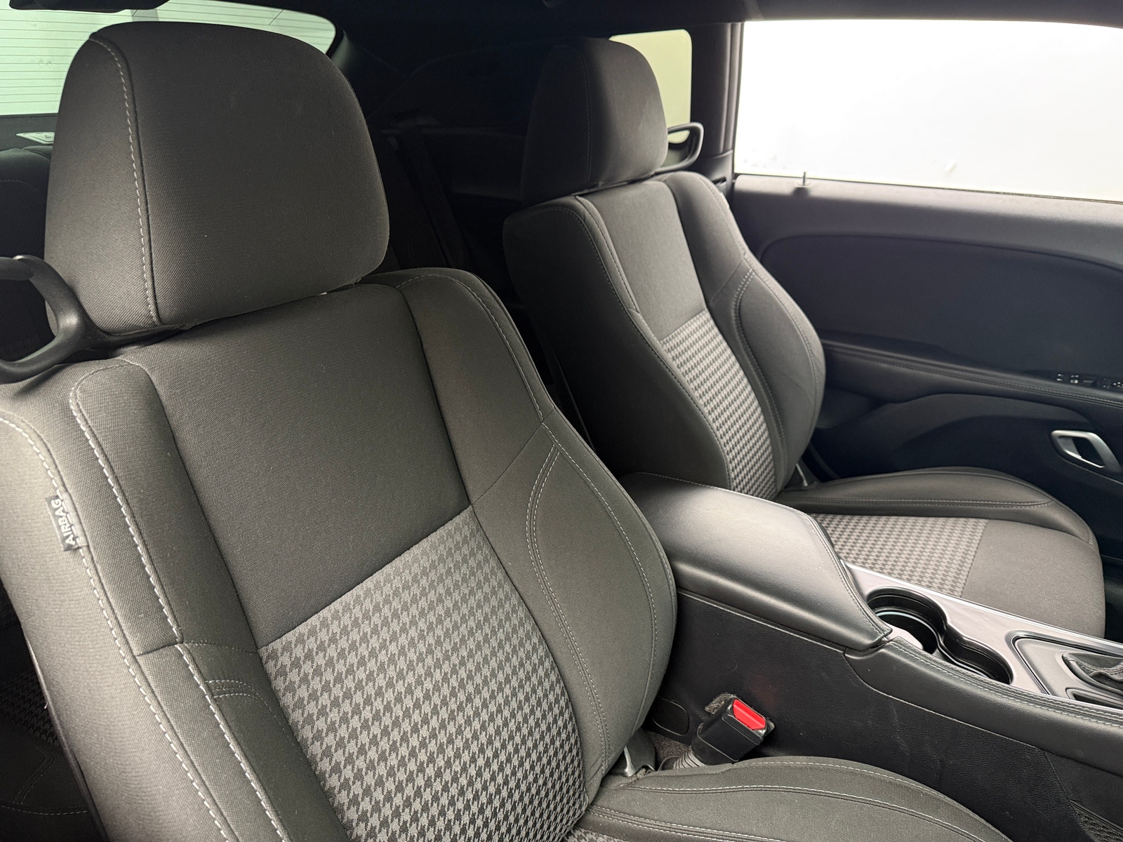 Thumbnail: 2018 Dodge Challenger - 2