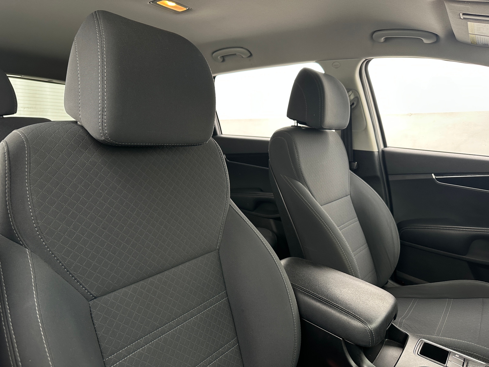 Thumbnail: 2017 Kia Sorento - 2