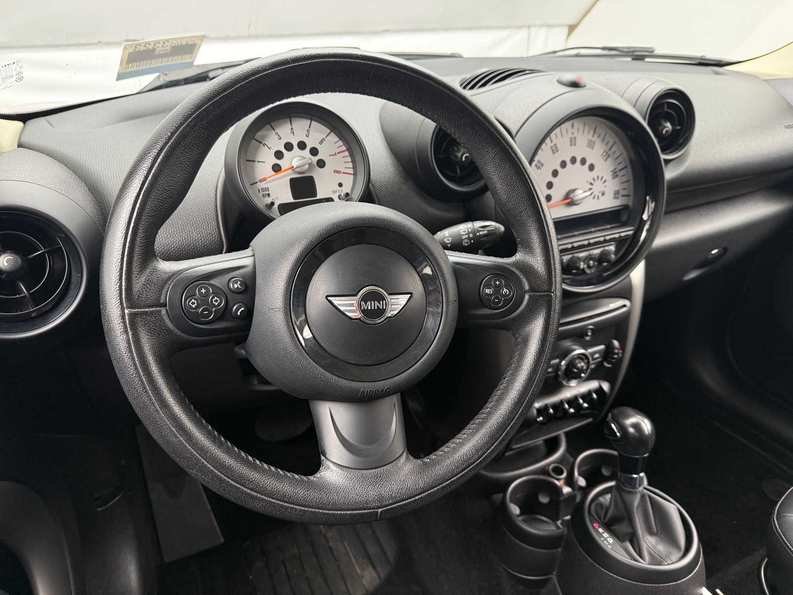 Thumbnail: 2014 MINI Cooper Countryman - 4