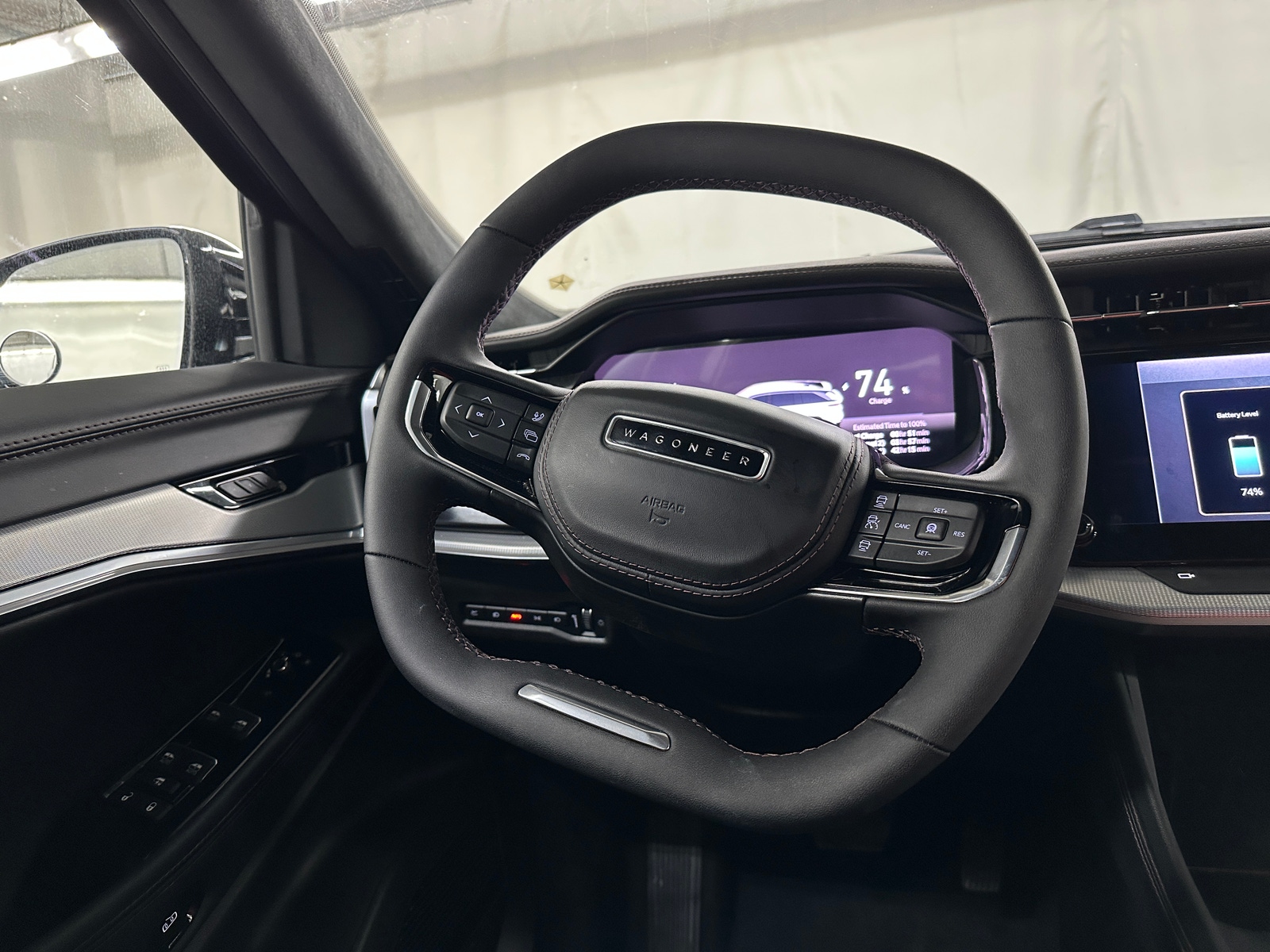 Thumbnail: 2024 Jeep Wagoneer S - 4