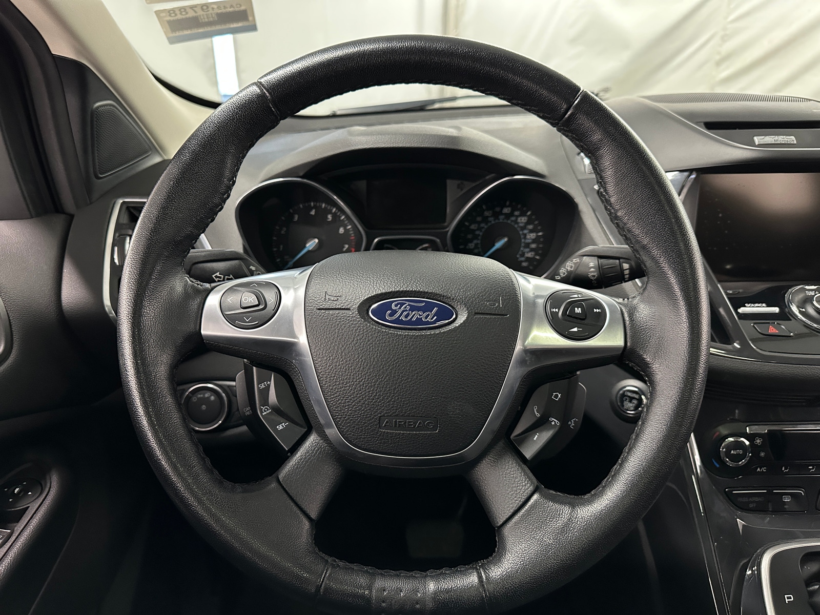 Thumbnail: 2013 Ford Escape - 4