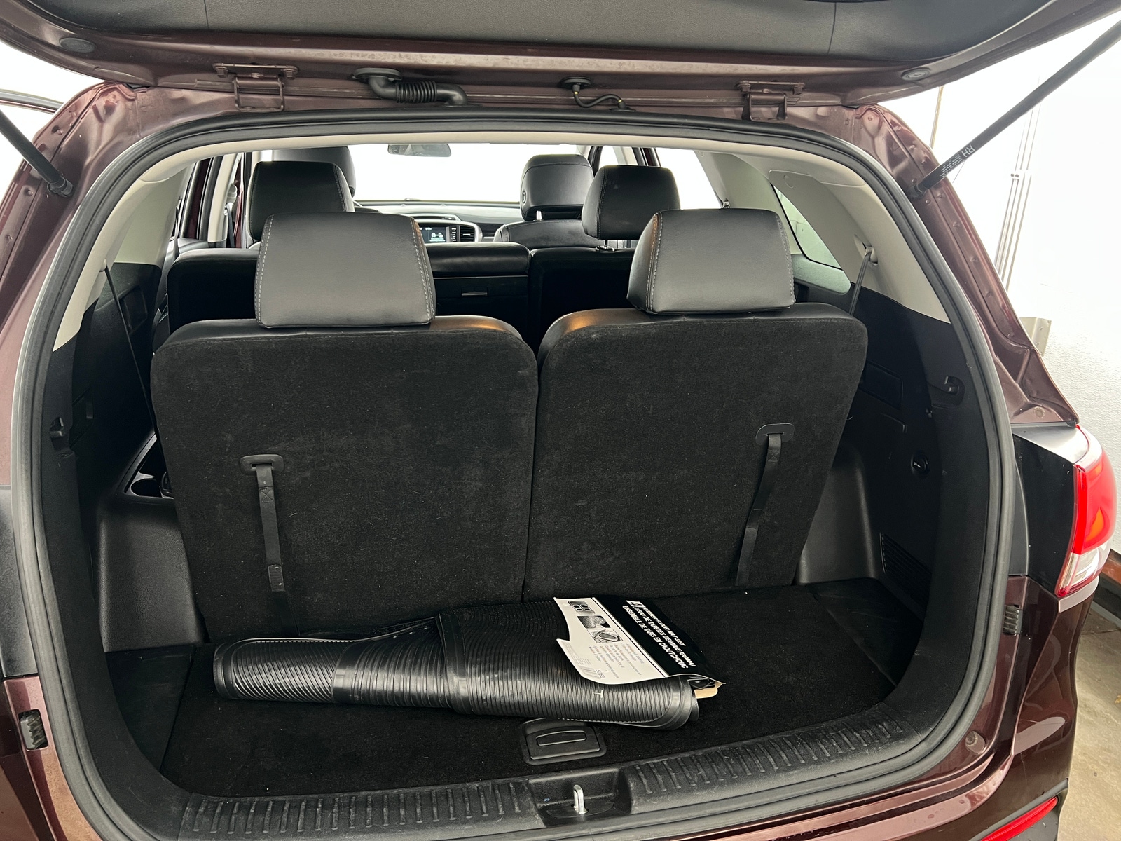 Thumbnail: 2017 Kia Sorento - 7