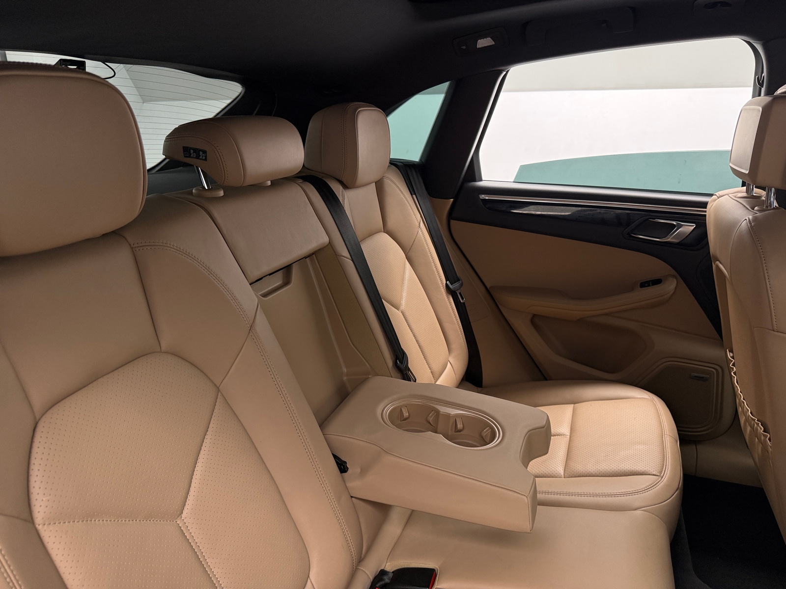 Thumbnail: 2019 Porsche Macan - 5