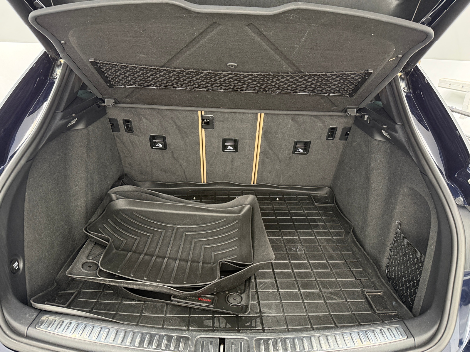 Thumbnail: 2019 Porsche Macan - 6