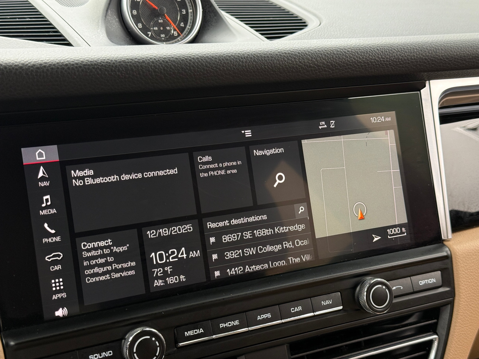 Thumbnail: 2019 Porsche Macan - 3